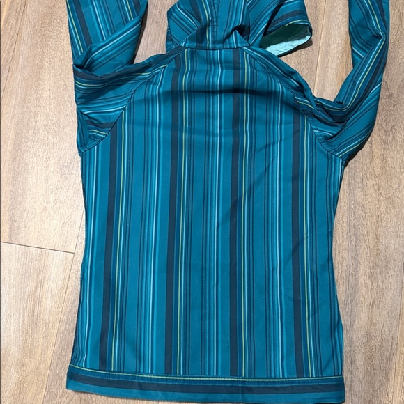 Patagonia W's Slopestyle Hoody 2.0 - Picture 7 of 7